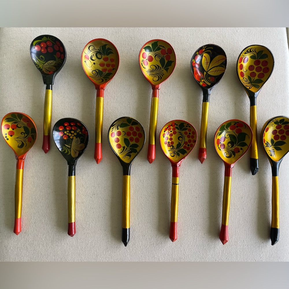 Vintage Russian hand painted spoons- SET OF 11